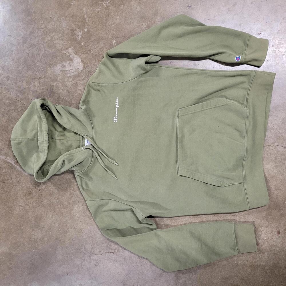 CHAMPION Small Embroidered Logo Hoodie
